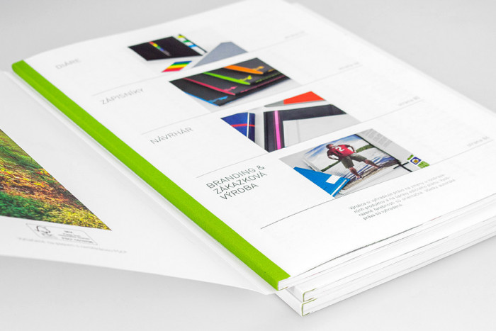 Calendriers et brochures